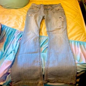 Mudd vintage y2k bell bottom jeans size 3